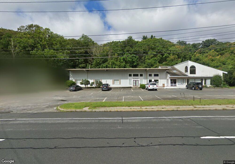 979 New York 17, Southfields, NY 10975 - photo 1