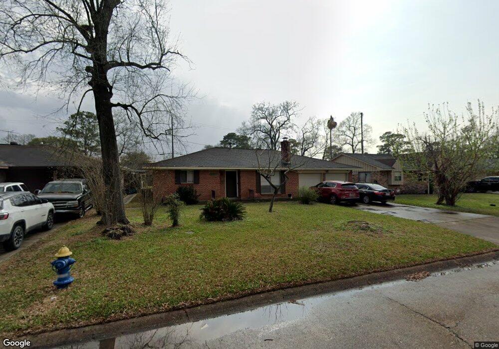 13342 Oak Leaf Ln, Houston, TX 77015 - photo 1