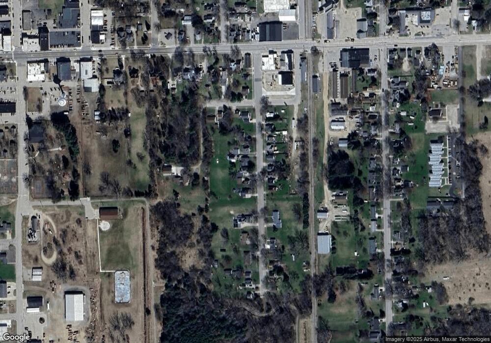 242 Buffalo St, Bad Axe, MI 48413 - photo 1