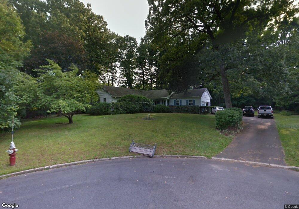 2 Carteret Rd, Allendale, NJ 07401 - photo 1