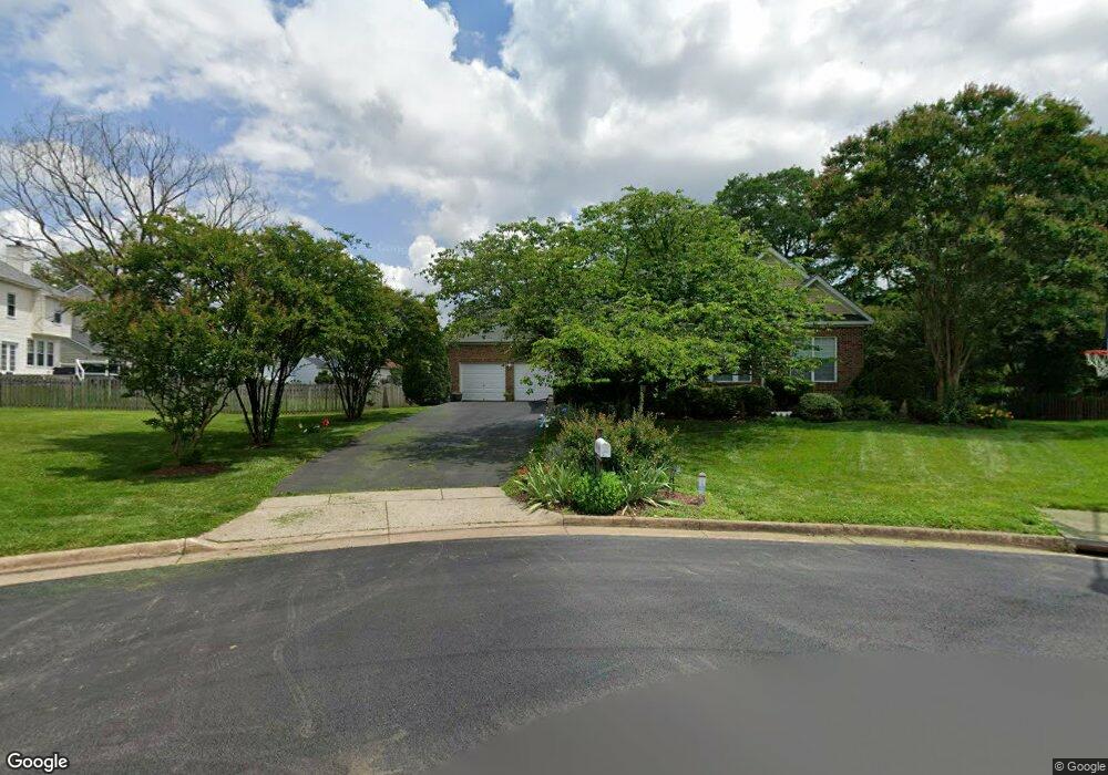 10477 Tree Spring Ct, Manassas, VA 20112 - photo 1