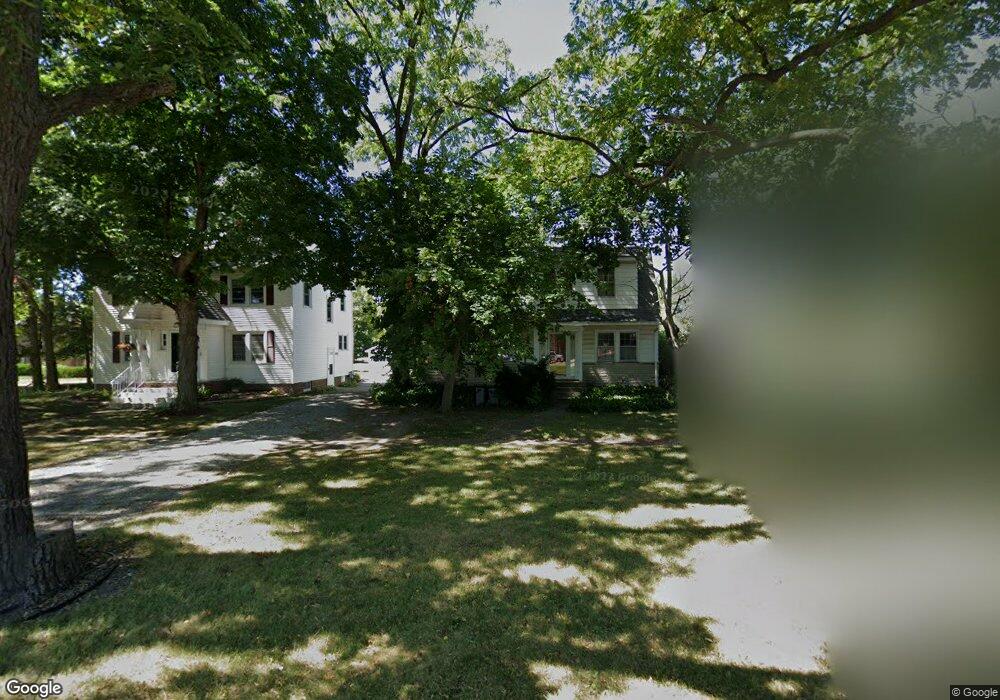 1207 N Main St, Auburn, IN 46706 - photo 1