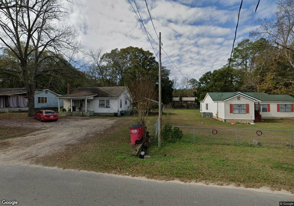 814 Pineview Ave, Tifton, GA 31794 - photo 1