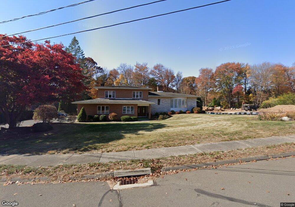 152 Maureen Dr, Bristol, CT 06010 - photo 1