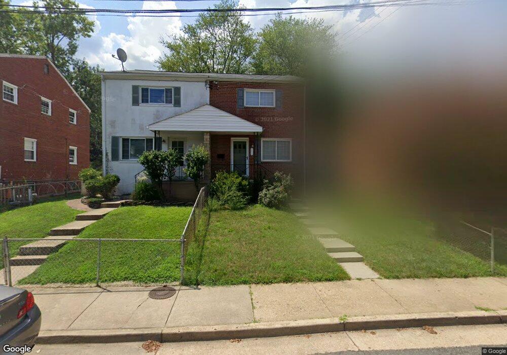 206 W Taylor Run Pkwy, Alexandria, VA 22314 - photo 1