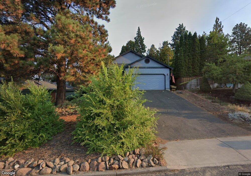 1146 NE Norton Ave, Bend, OR 97701 - photo 1