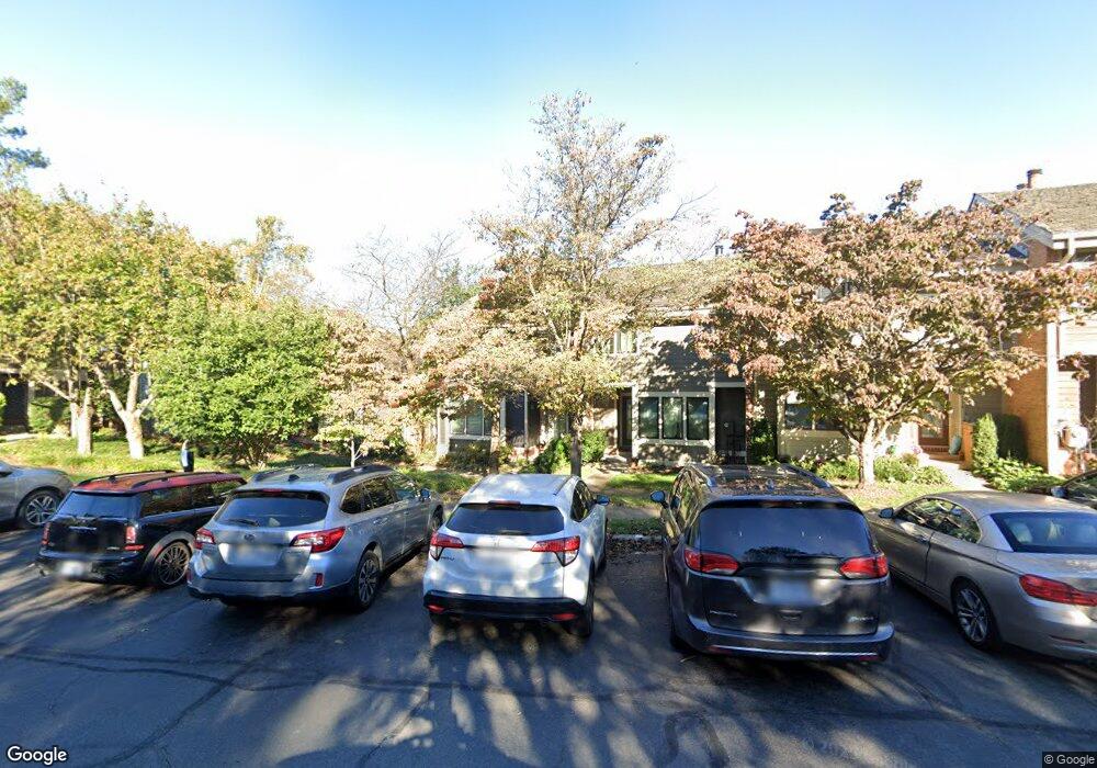 11000 Thrush Ridge Rd, Reston, VA 20191 - photo 1