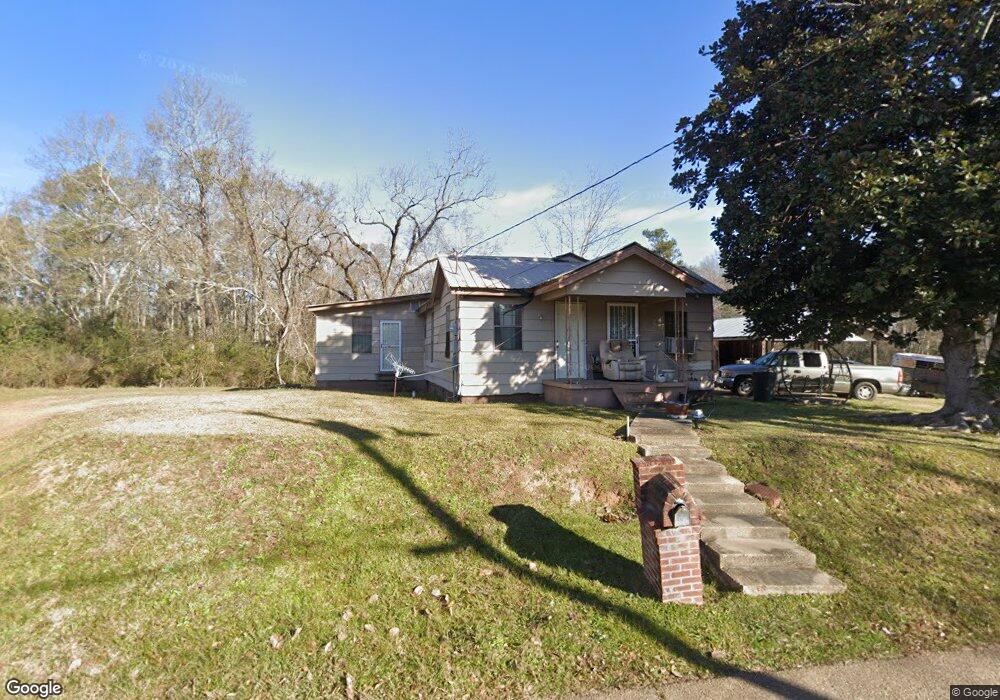 223 Bradley St, Hazlehurst, MS 39083 - photo 1