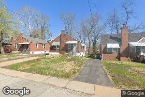 6733 Wynhill Dr, Saint Louis, MO 63133