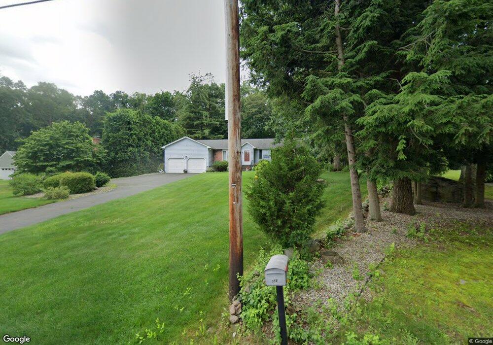 545 Lyon St, Ludlow, MA 01056 - photo 1