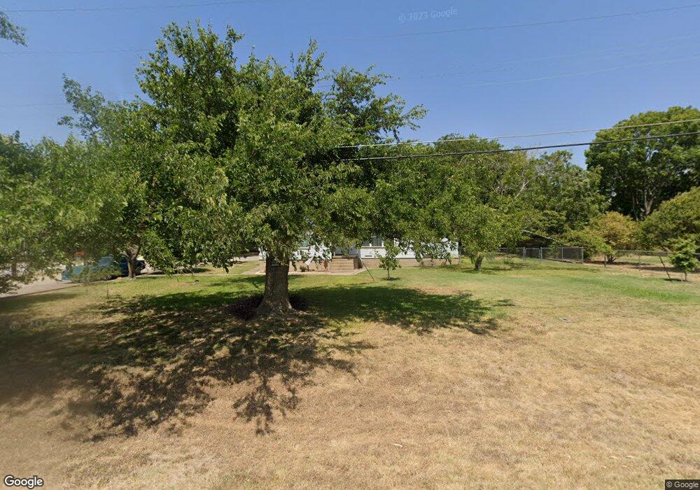 702 Church Ave, Troy, TX 76579 - photo 1