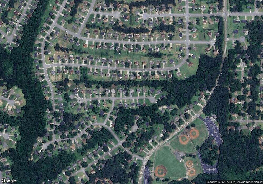 1382 Misty Ridge Ct, Hampton, GA 30228 - photo 1