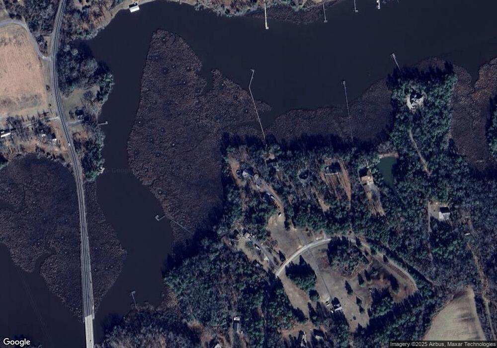 470 Thompson Cir, Colonial Beach, VA 22443 - photo 1