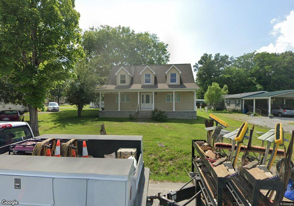 412 Oakdale St, Manchester, TN 37355 - photo 1