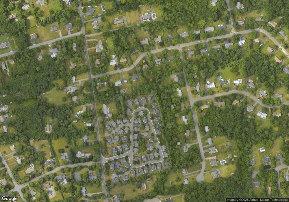 122 Palomino Pass, Trumbull, CT 06611 - photo 1