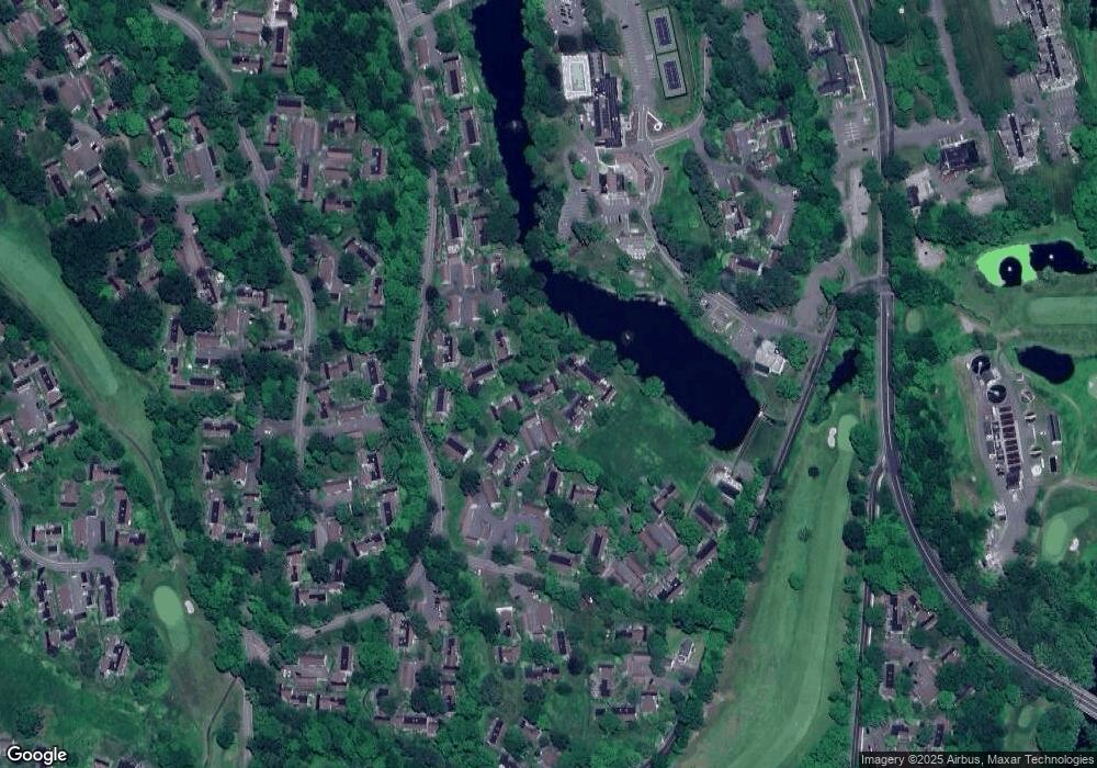 27B Heritage Village unit 27B, Southbury, CT 06488 - photo 1