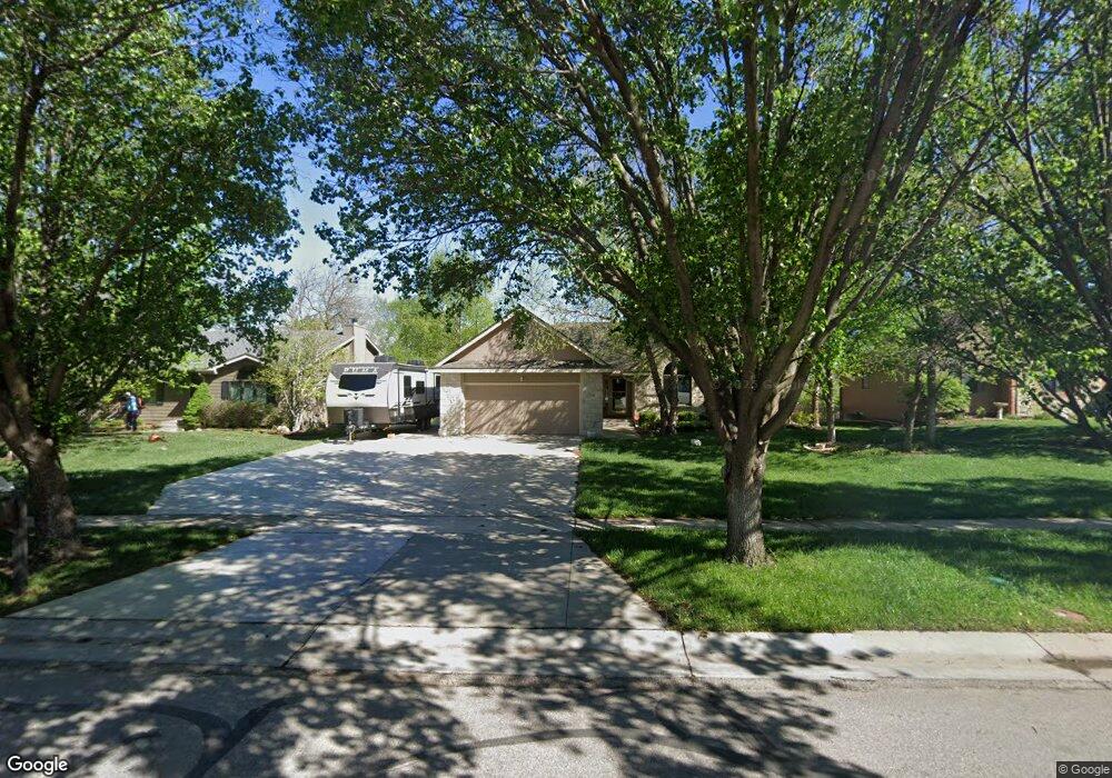 7216 SW Cannock Chase Rd, Topeka, KS 66614 - photo 1