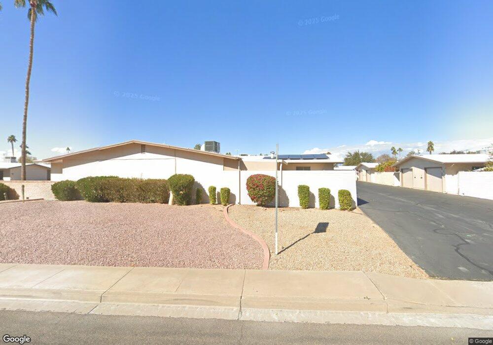 10230 W Palmeras Dr, Sun City, AZ 85373 - photo 1