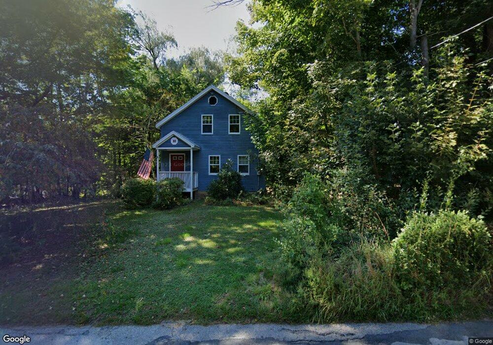 93 Cedar St, Sturbridge, MA 01518 - photo 1