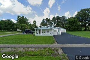 305 Railroad St, Tamms, IL 62988