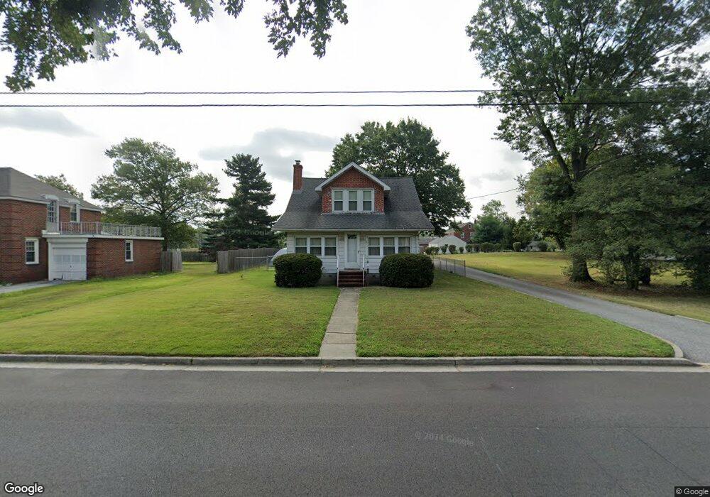 319 N Broad St, Penns Grove, NJ 08069 - photo 1