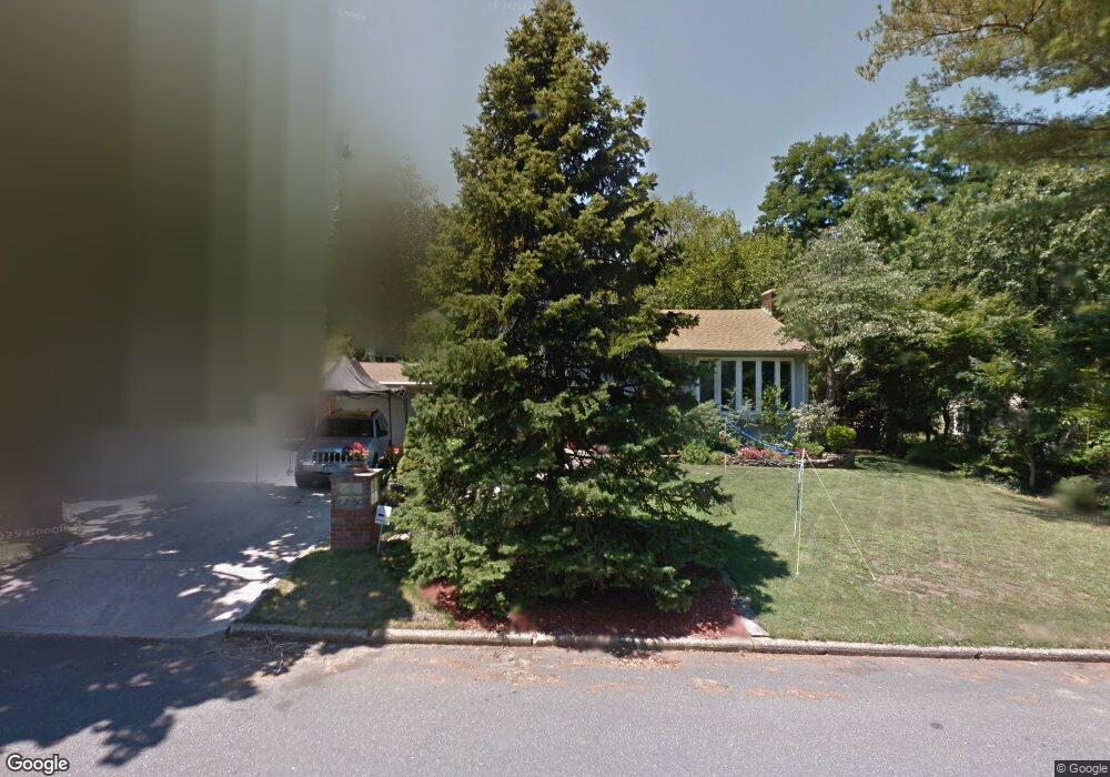 15 Barry Dr, Glen Cove, NY 11542 - photo 1