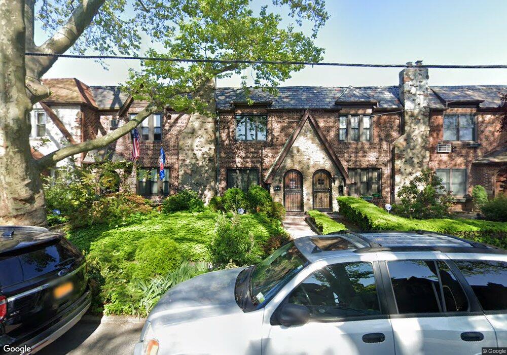 2935 167th St, Flushing, NY 11358 - photo 1