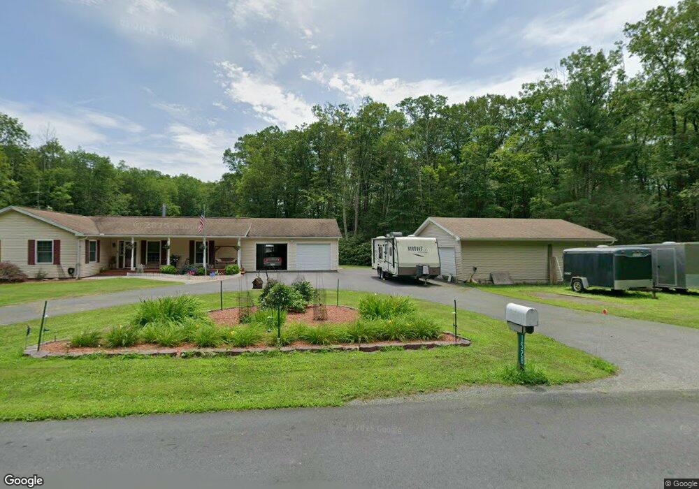 1528 Melody Ln, Effort, PA 18330 - photo 1