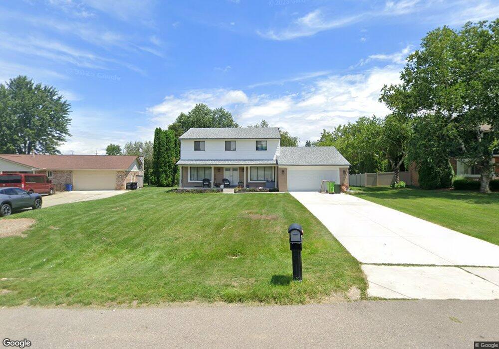 2149 Keylon Dr, West Bloomfield, MI 48324 - photo 1