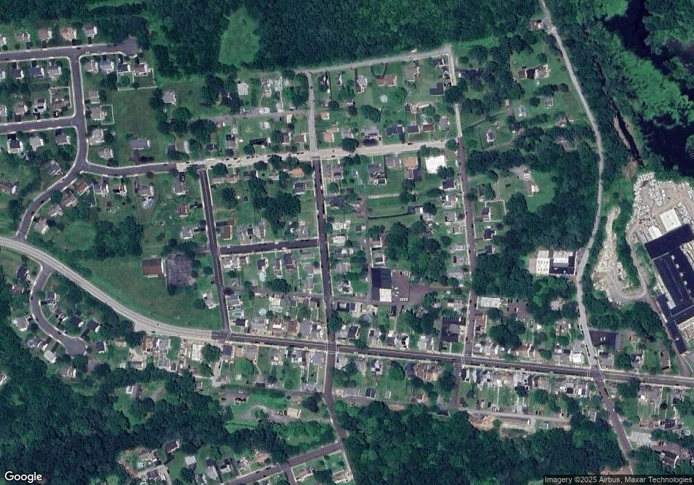 547 N Cedar St, Spring City, PA 19475 - photo 1