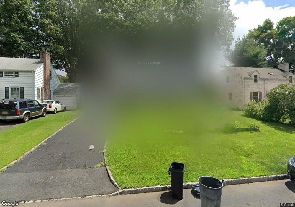 327 Huntington Rd, Union, NJ 07083 - photo 1