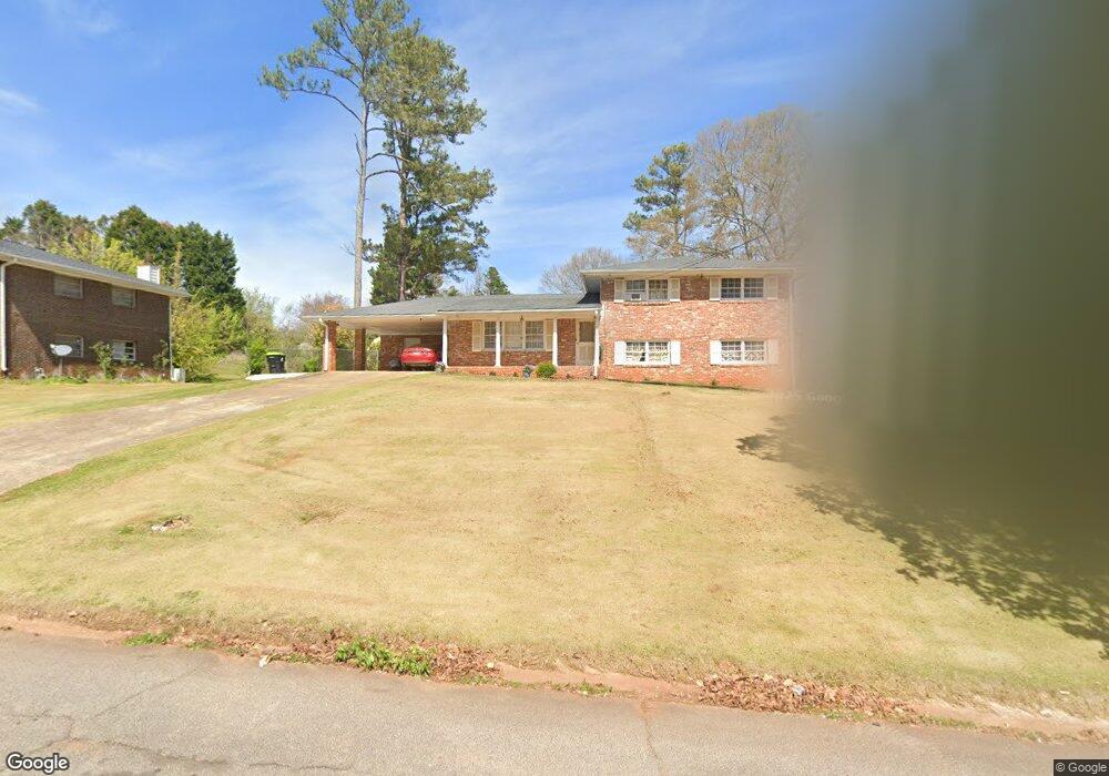 2046 Pinecrest Dr, Morrow, GA 30260 - photo 1