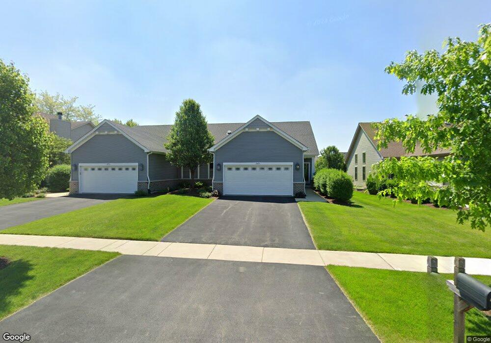 569 Sudbury Cir, Oswego, IL 60543 - photo 1