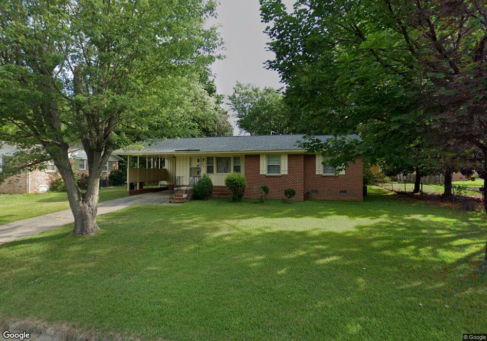 1602 W Meadowview Rd, Greensboro, NC 27403 - photo 1