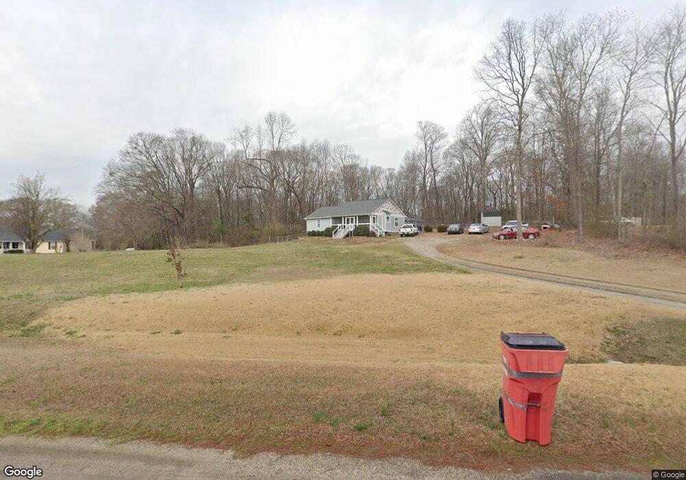 138 Hawks Nest Rd, Commerce, GA 30529 - photo 1