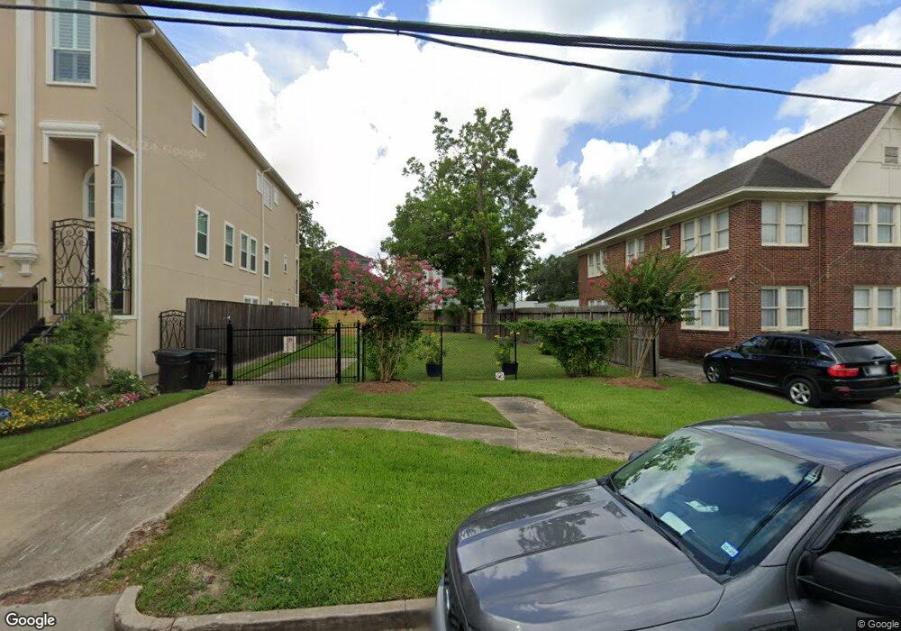 1727 Welch St, Houston, TX 77006 - photo 1