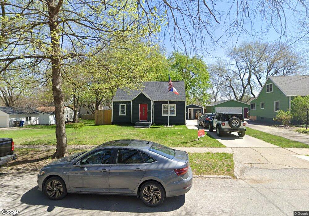2509 26th St, Des Moines, IA 50310 - photo 1