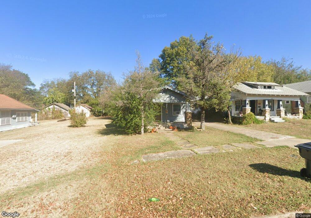 613 E 15th St, Okmulgee, OK 74447 - photo 1