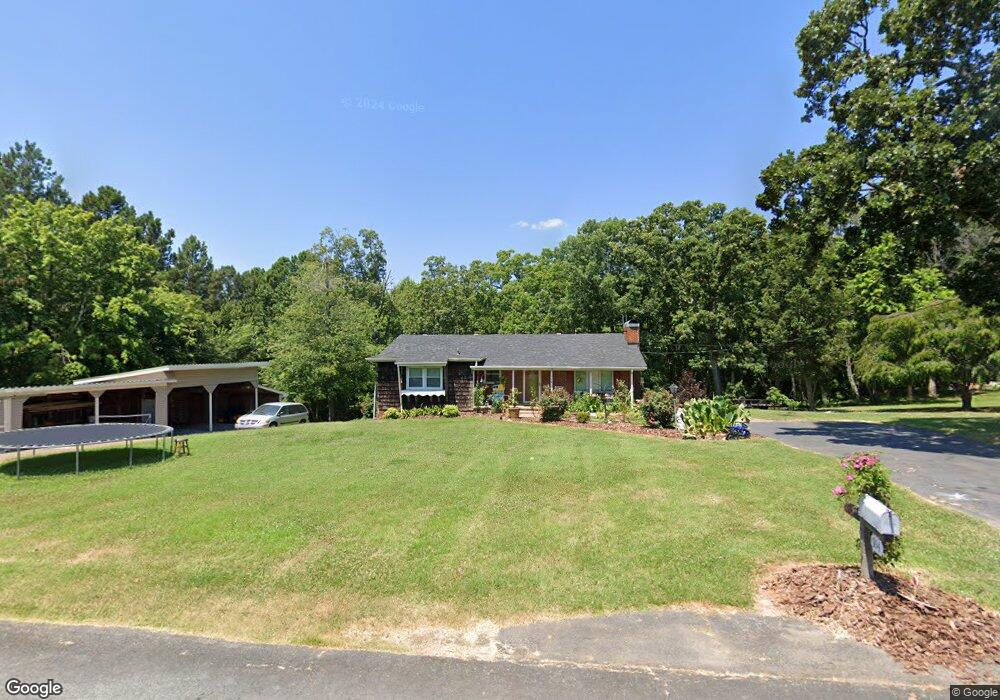 914 Sourwood Dr, Asheboro, NC 27205 - photo 1