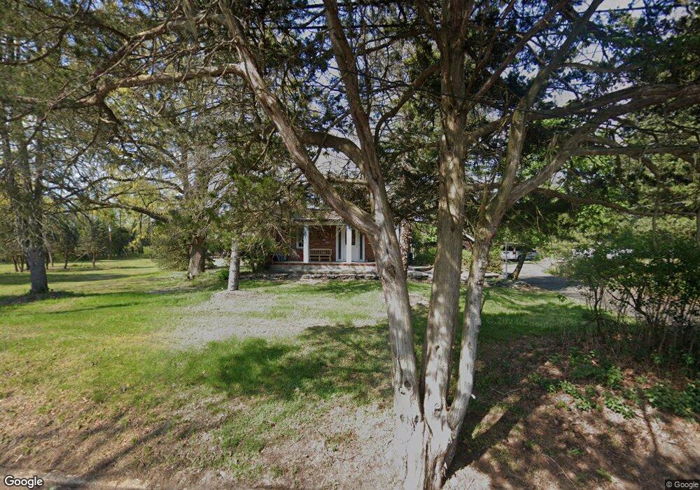 692 Walton Ave, Mount Laurel, NJ 08054 - photo 1