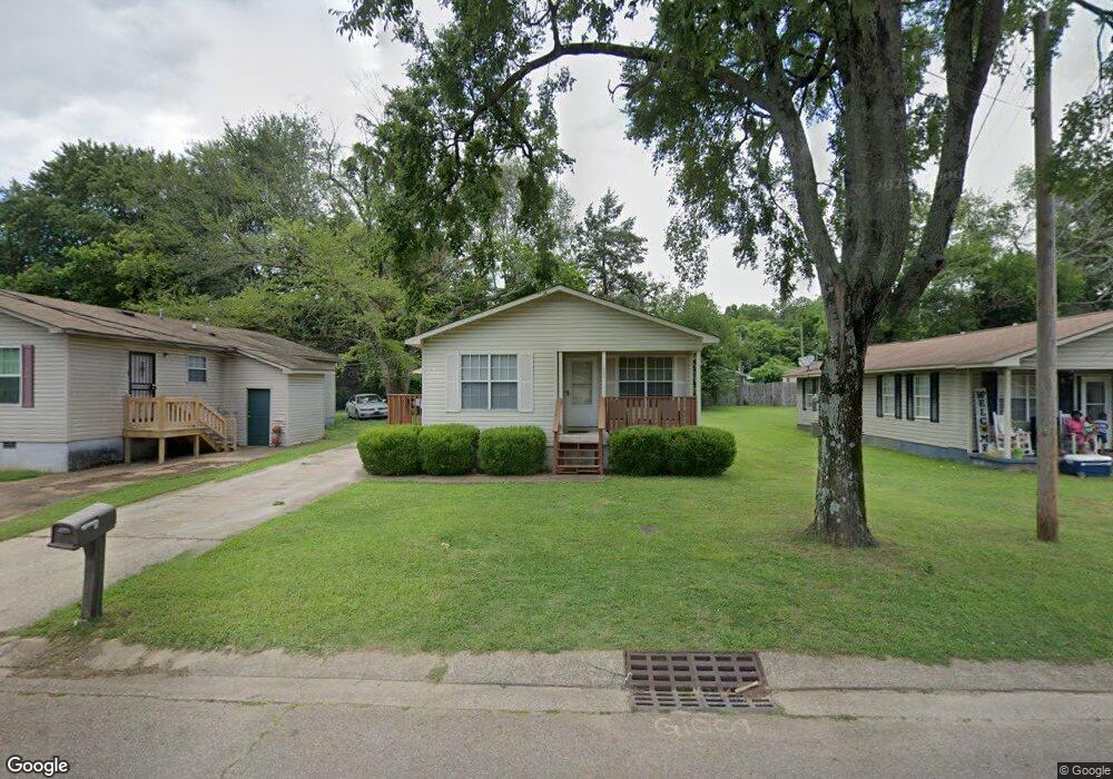 325 Lincoln St, Jackson, TN 38301 - photo 1