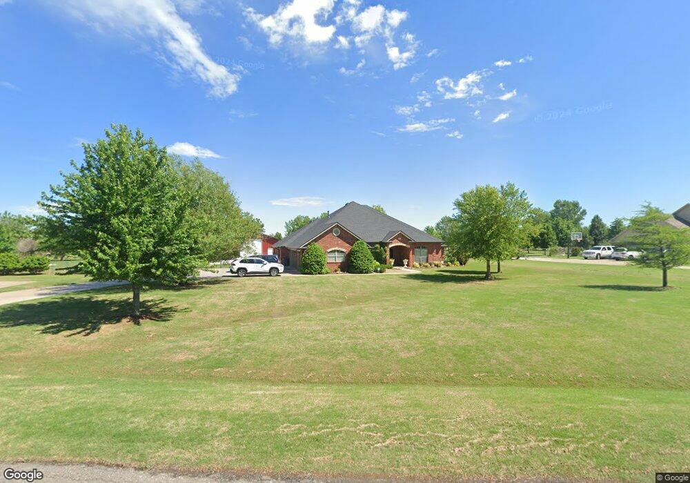 4191 Darril Rd, Edmond, OK 73025 - photo 1