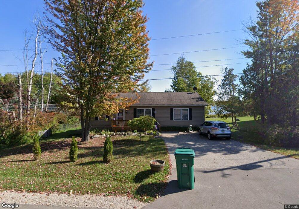 8150 Susan Shores Dr, Charlevoix, MI 49720 - photo 1