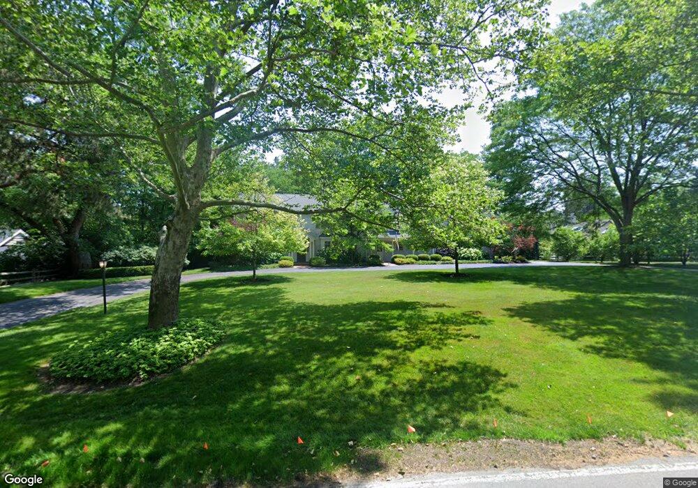 2520 Edgehill Rd, Ottawa Hills, OH 43615 - photo 1