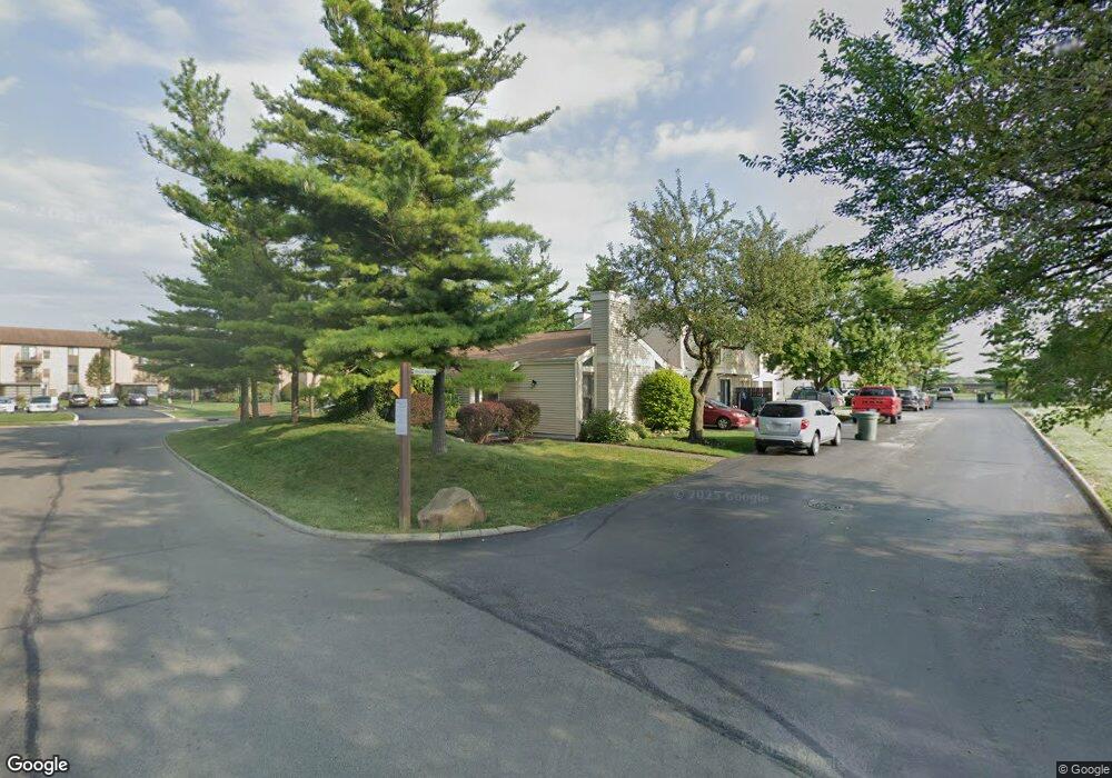 5845 Branchwood St, Columbus, OH 43229 - photo 1