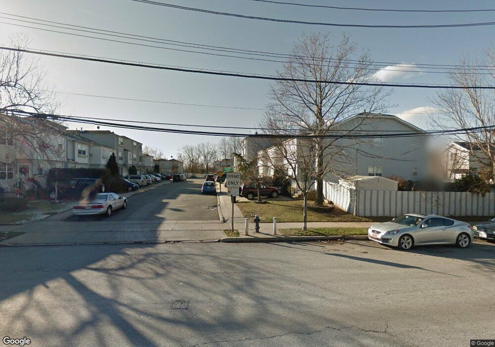 27 Lorraine Ave, Staten Island, NY 10312 - photo 1