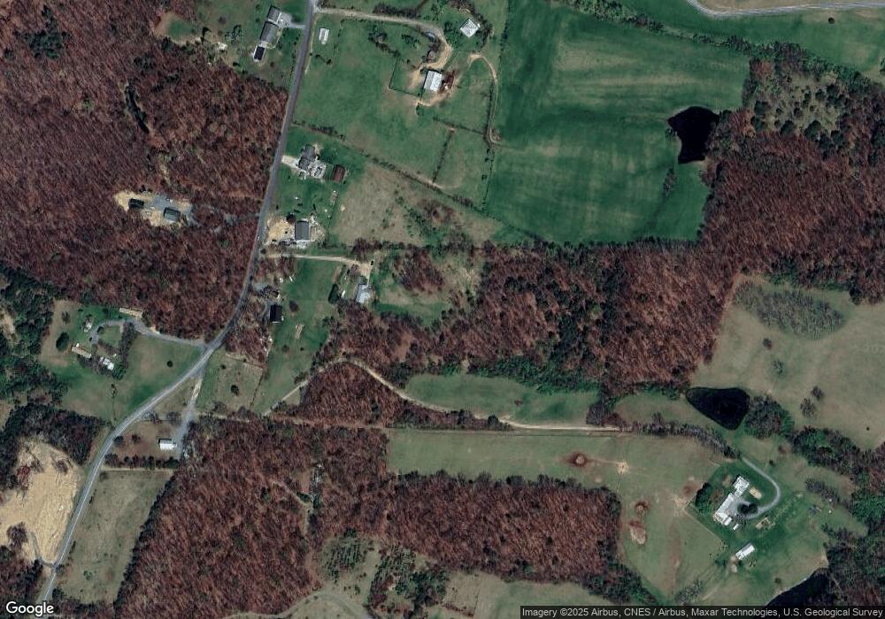 6541 Timber Ridge Rd, Berkeley Springs, WV 25411 - photo 1