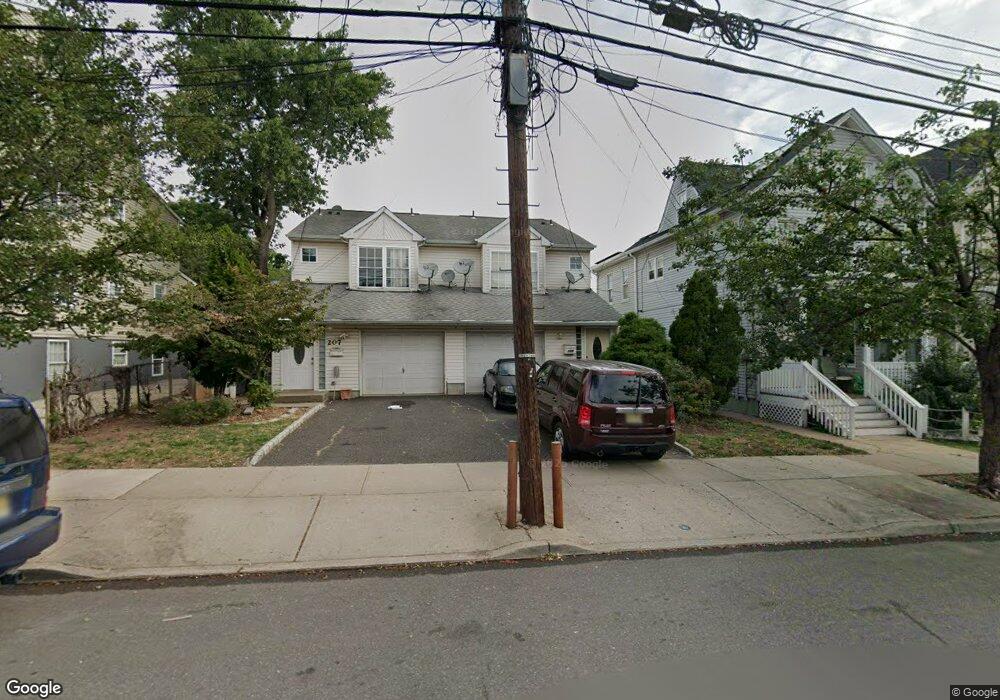 205 Suydam St, New Brunswick, NJ 08901 - photo 1