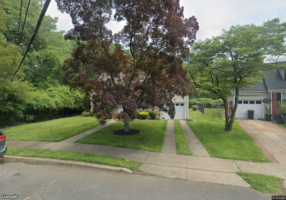 610 Maple Ave, Ewing, NJ 08618 - photo 1