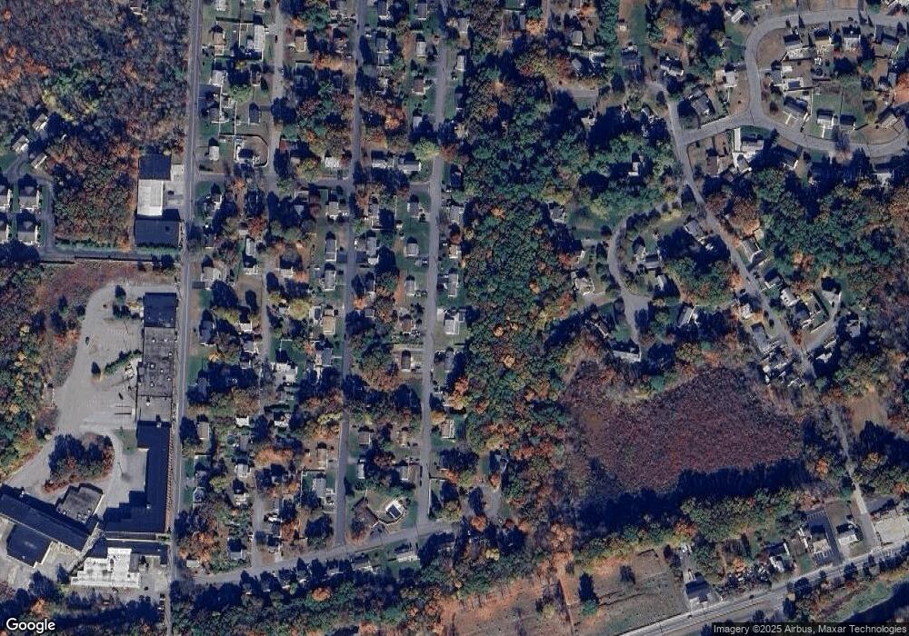 11 Vinal St, Hudson, MA 01749 - photo 1